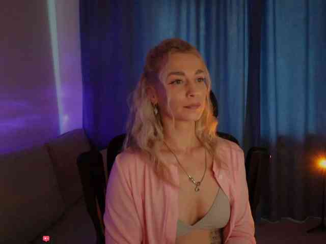 Model: DigitalAlexa