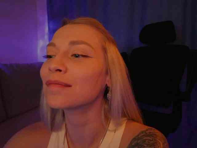 BlackMonro Sex Cam Show