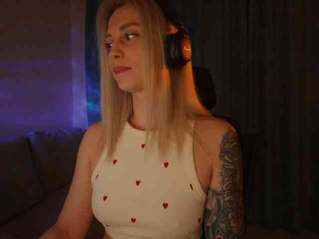 BlackMonro Sex Cam Show