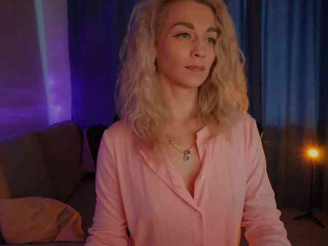 DigitalAlexa webcam