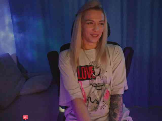 BlackMonro's webcam live show