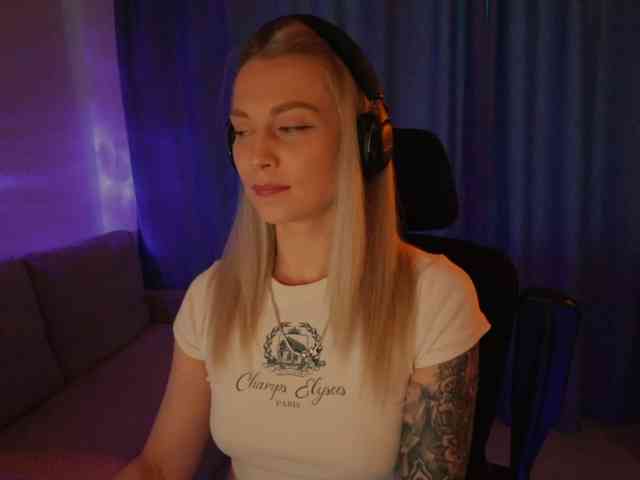 BlackMonro Sex Cam Show