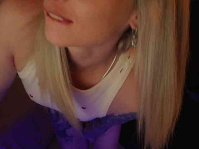 BlackMonro Sex Cam Show