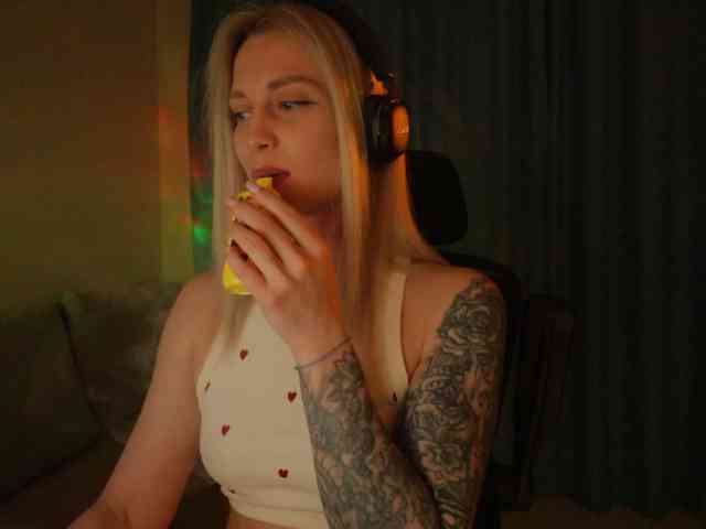 BlackMonro Sex Cam Show