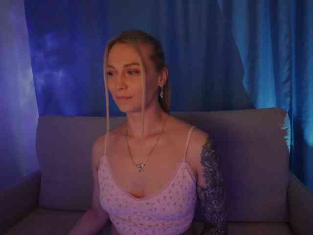 DigitalAlexa webcam