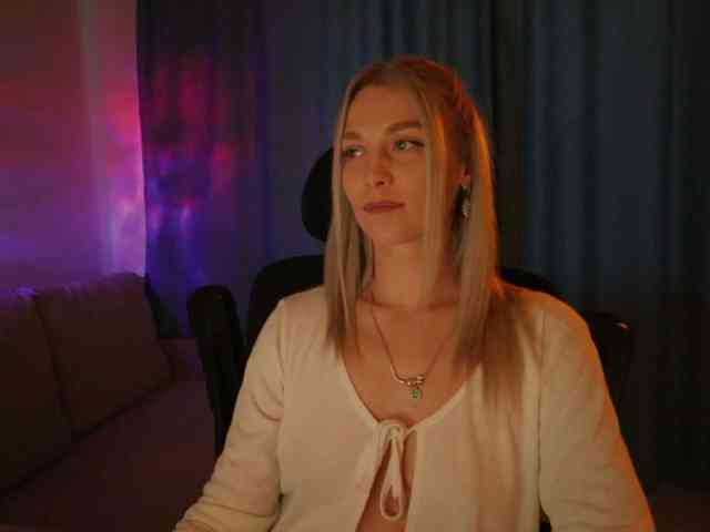 BlackMonro Sex Cam Show