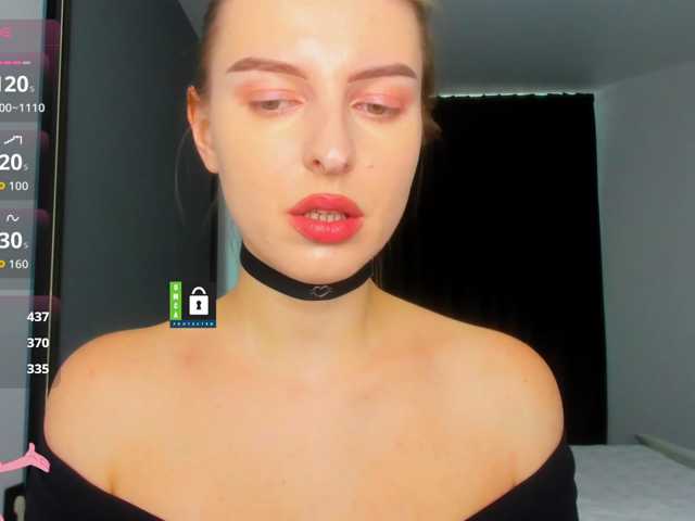 PinkPanterka live cam preview