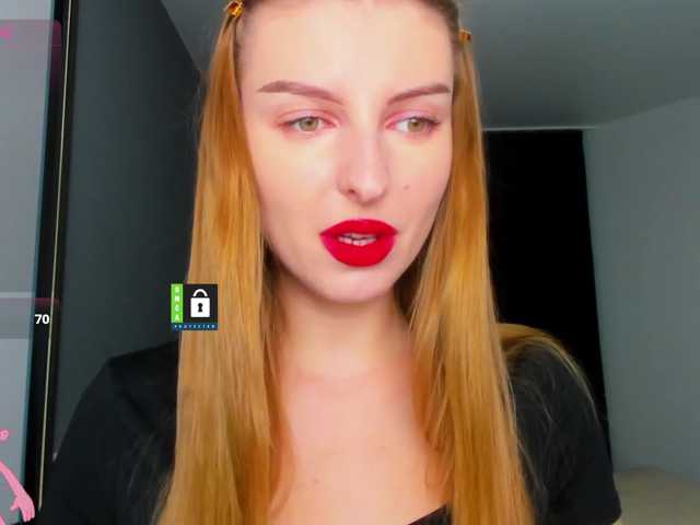 PinkPanterka live cam preview