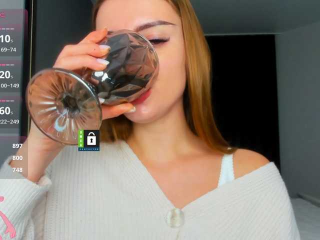MissFentasy1 live cam on BongaCams