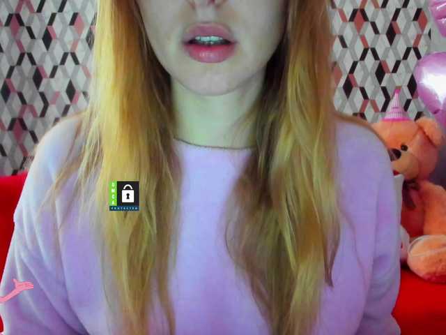 PinkPanterka live cam preview