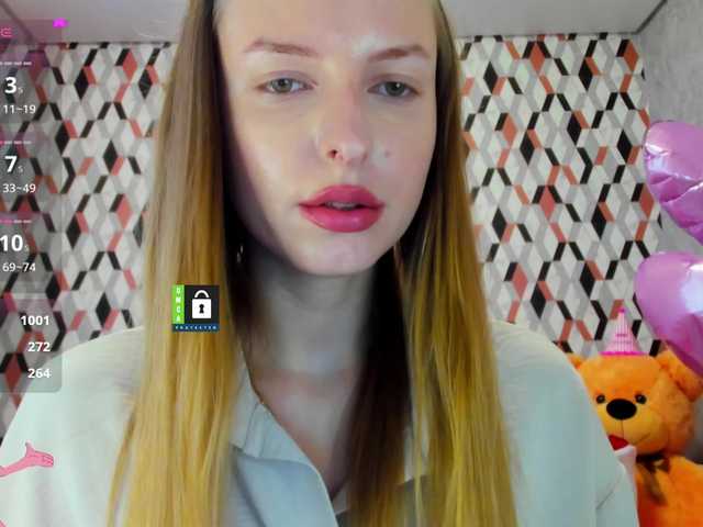 MissFentasy1 live cam on BongaCams
