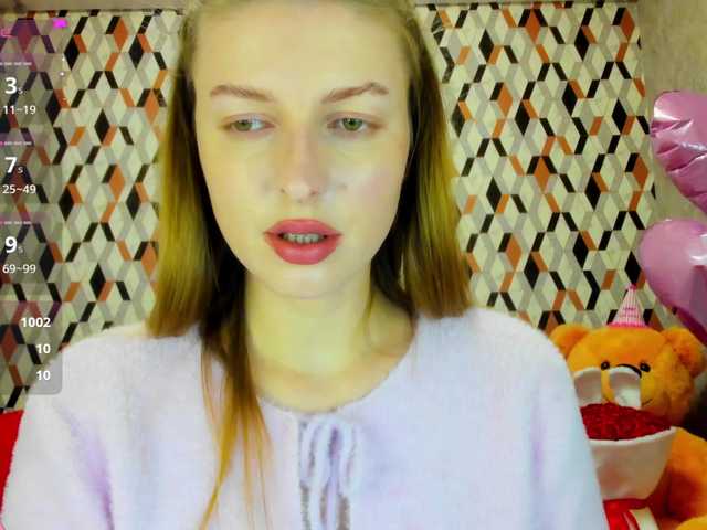 PinkPanterka live cam preview