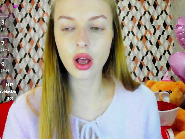 MissFentasy1 live cam on BongaCams