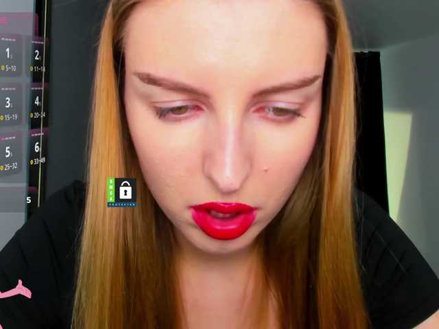 MissFentasy1 live cam on BongaCams