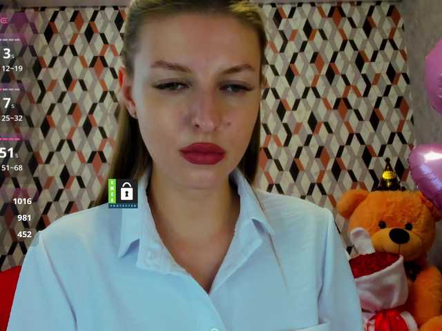 MissFentasy1 live cam on BongaCams