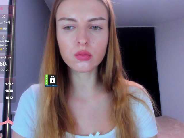 MissFentasy1 live cam on BongaCams