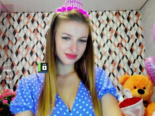 MissFentasy1 live cam on BongaCams