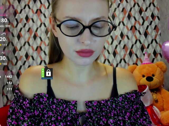 MissFentasy1 live cam on BongaCams