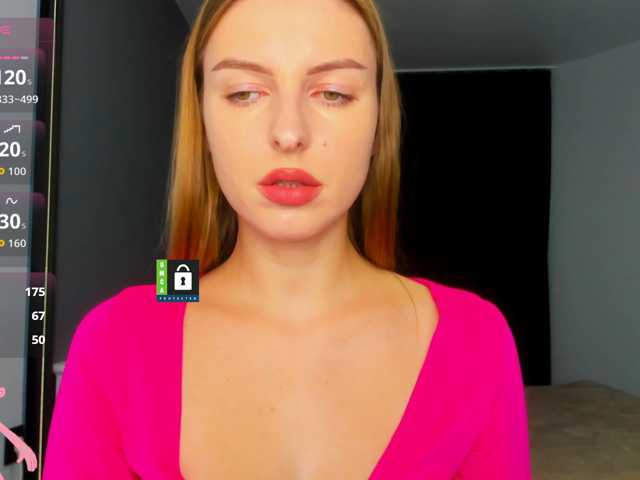 PinkPanterka live cam preview