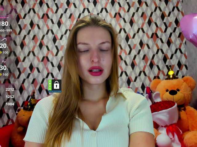 MissFentasy1 live cam on BongaCams