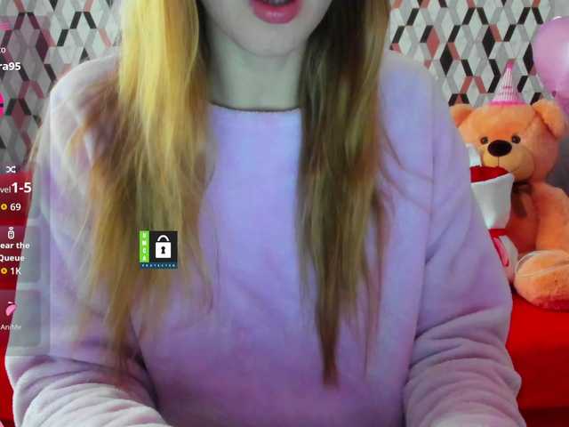 MissFentasy1 live cam on BongaCams