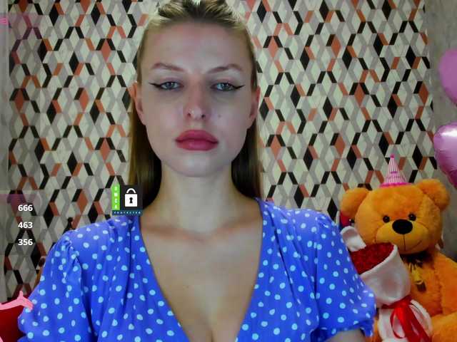 MissFentasy1 live cam on BongaCams