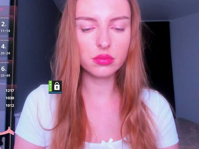PinkPanterka live cam preview