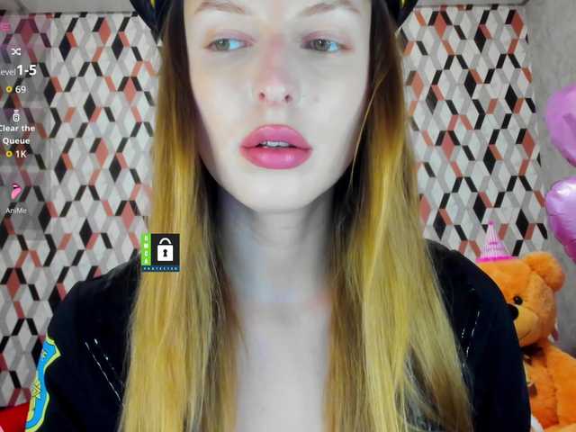 MissFentasy1 live cam on BongaCams