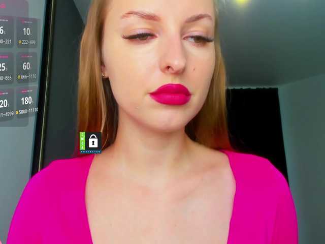 MissFentasy1 live cam on BongaCams