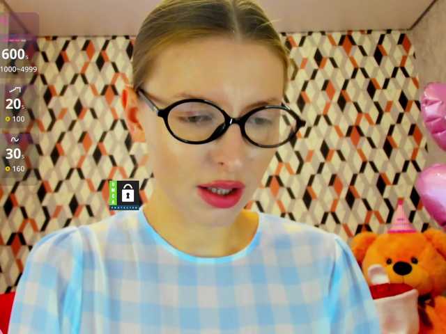 MissFentasy1 live cam on BongaCams