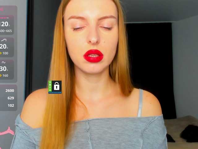 PinkPanterka live cam preview