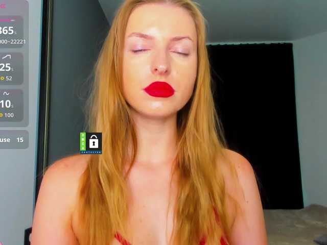 MissFentasy1 live cam on BongaCams