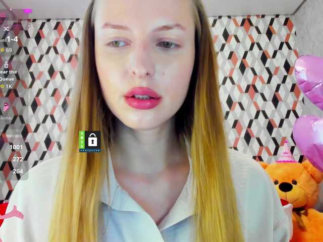 MissFentasy1 live cam on BongaCams