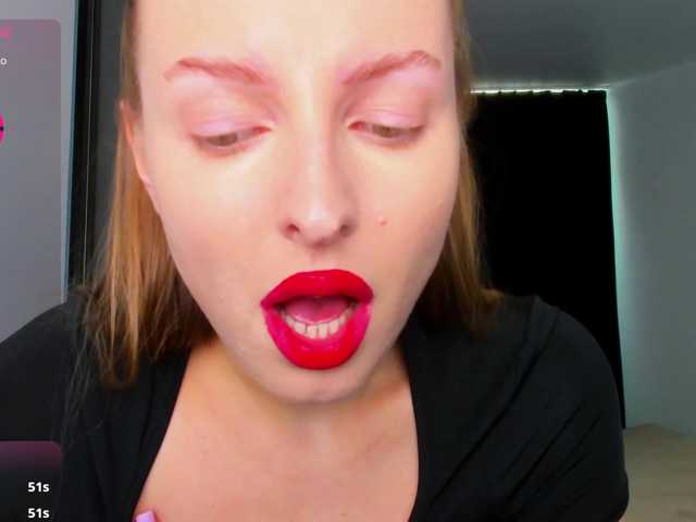 PinkPanterka live cam preview