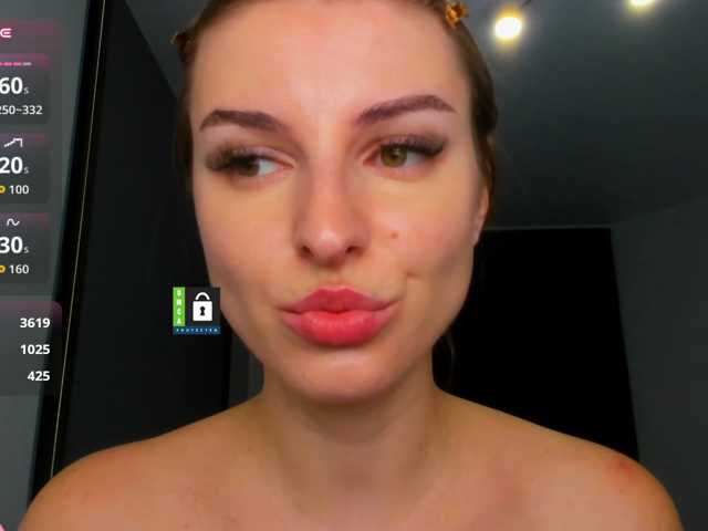 MissFentasy1 live cam on BongaCams