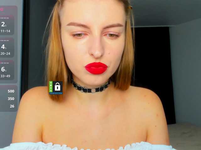 PinkPanterka live cam preview