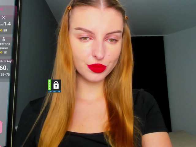 PinkPanterka live cam preview