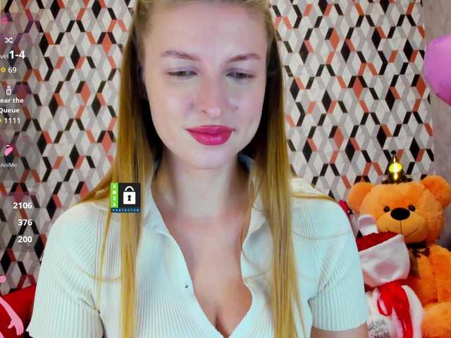 MissFentasy1 live cam on BongaCams