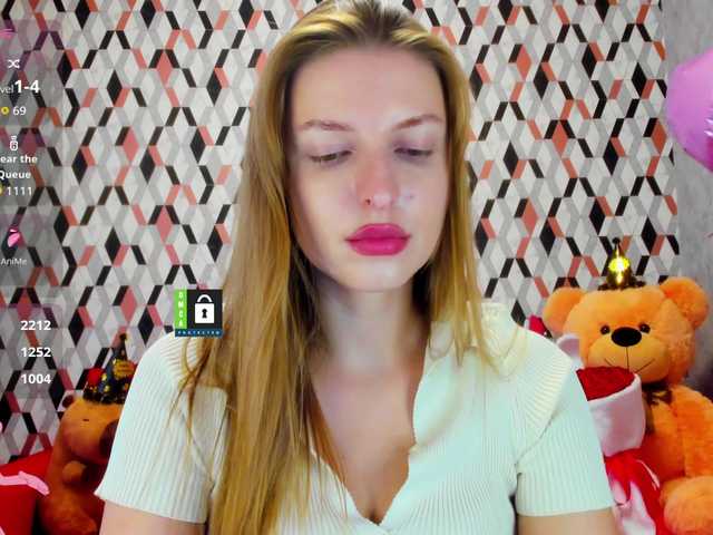 MissFentasy1 live cam on BongaCams