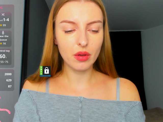 PinkPanterka live cam preview