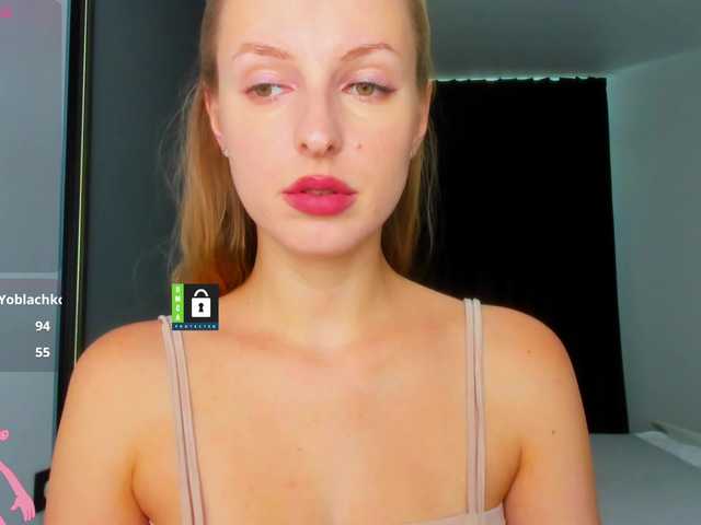 MissFentasy1 live cam on BongaCams