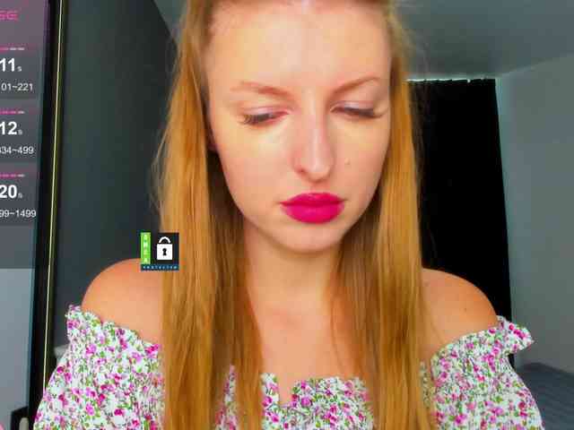 PinkPanterka webcam
