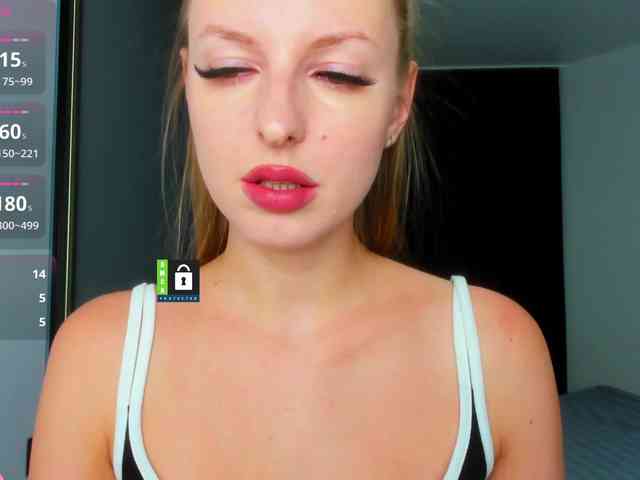PinkPanterka webcam