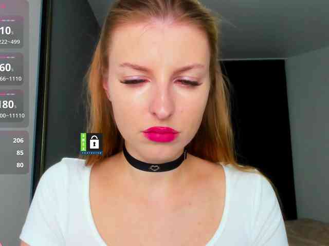 PinkPanterka webcam