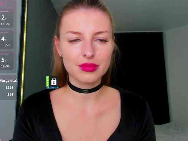 Este modelo está en vivo ahora. MissFentasy1