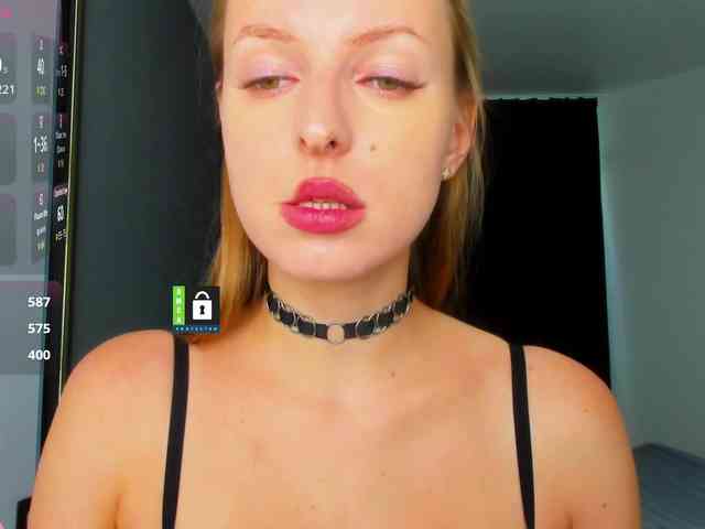 PinkPanterka webcam