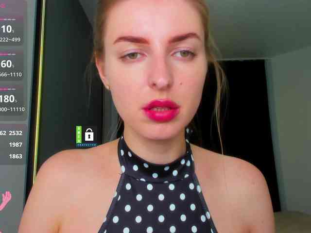 PinkPanterka webcam