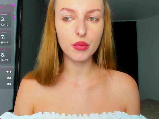 PinkPanterka webcam