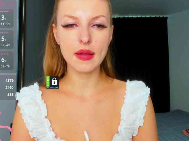 PinkPanterka webcam