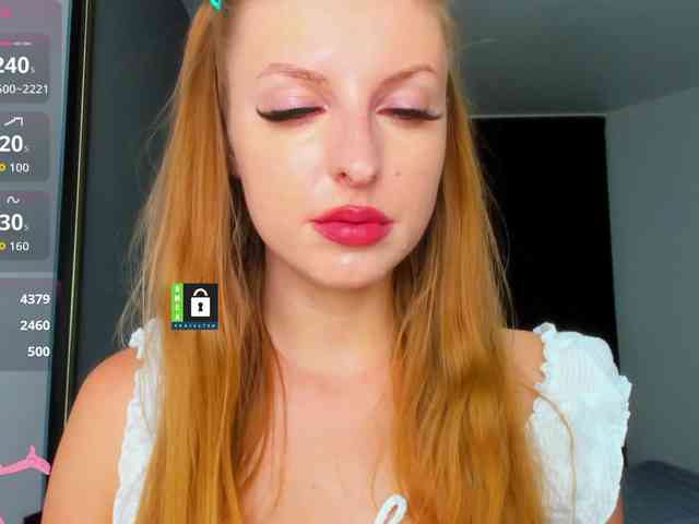 PinkPanterka webcam